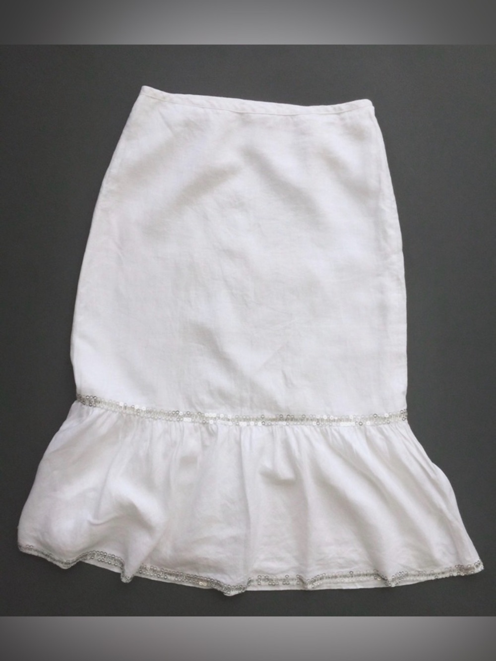 Ann Taylor LOFT White Linen Skirt Lined With Silver Embellishments Size 10